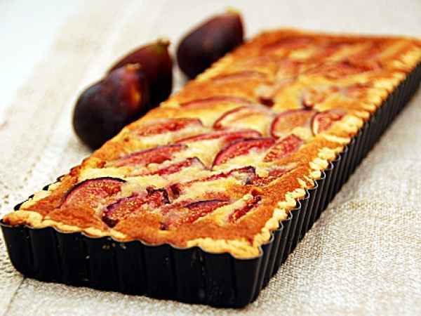 Ricetta Tarte di fichi alla crema frangipane alla panna