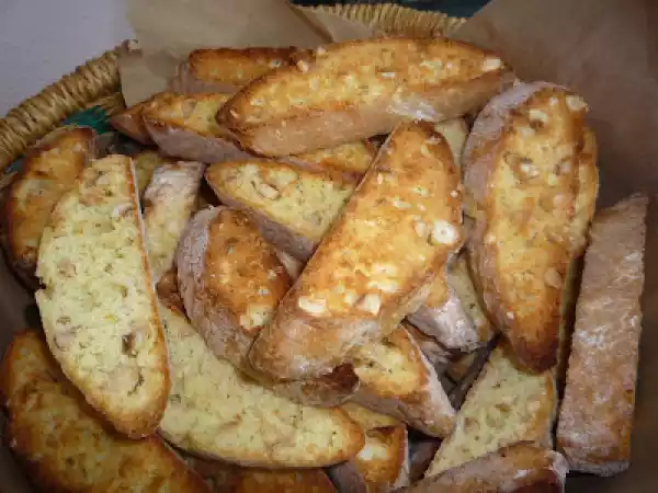 Ricetta Tozzetti alle nocciole