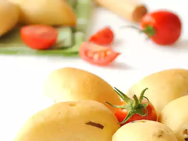 Ricetta Fiori di pane al basilico con pasta madre