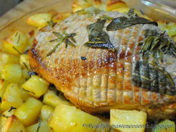 Ricetta Arrosto di vitello al forno con patate