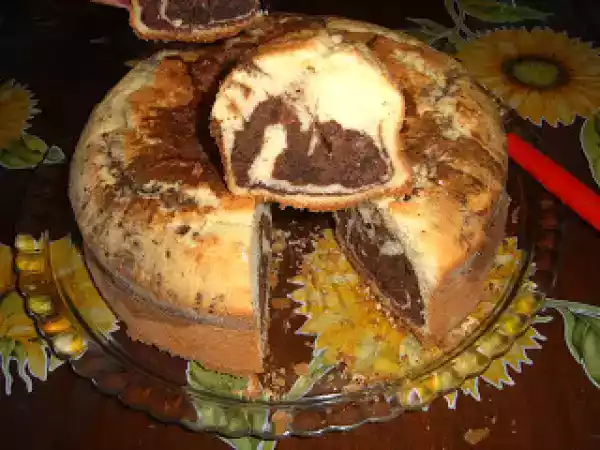 Ricetta Ciambella marmorizzata ai tre gusti