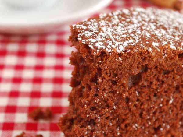 Ricetta Torta al cioccolato con mandorle, cannella ed olio d'oliva