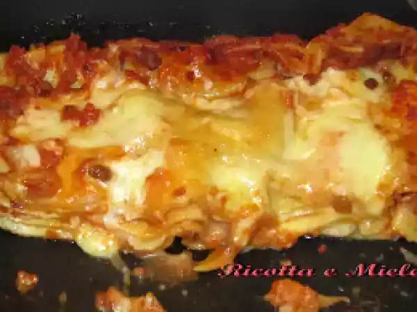 Ricetta Lasagne di carne e prosciutto cotto/ lasagnas de carne y jamon cocido