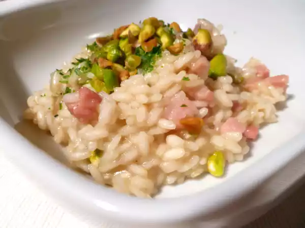 Ricetta Risotto con pistacchi e pancetta