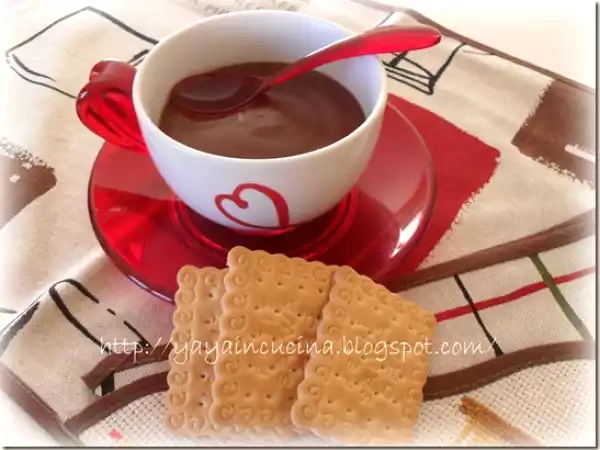 Ricetta Cioccolata in tazza al microonde