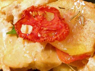 Ricetta Una cena veloce e sana (?) da studente: salmone al forno con sfoglie di patate