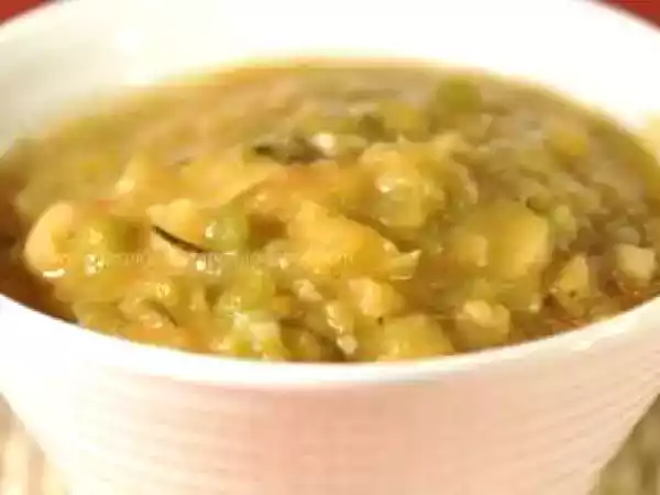 Ricetta Zuppetta di fave, piselli ed erbe aromatiche