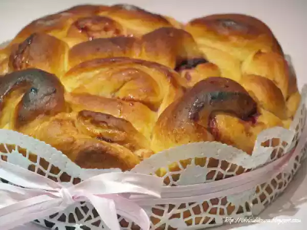 Ricetta Torta di rose alla marmellata