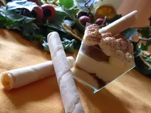 Ricetta Bicchierino di tiramisù al cioccolato bianco...