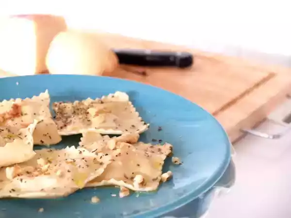 Ricetta Ravioli di pere e pecorino di pienza