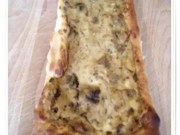 Ricetta Torta salata ai funghi, nocciole e pomodori secchi