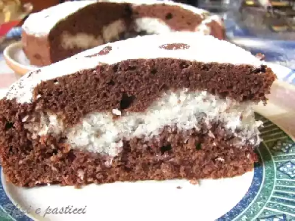 Ricetta Torta al cacao con cuore dolce di cocco