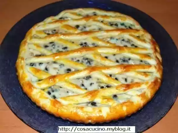 Ricetta Crostata di ricotta con canditi e gocce di cioccolato