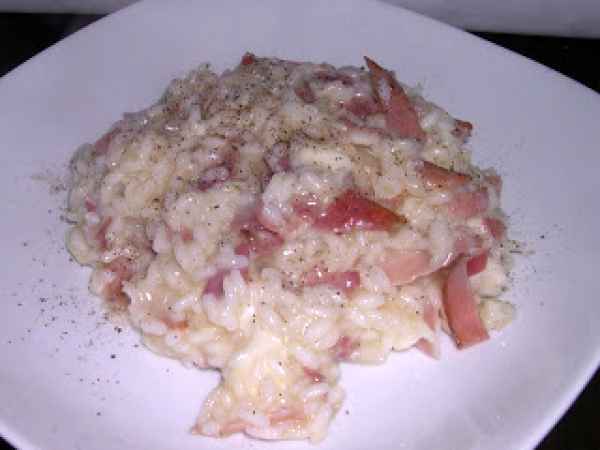 Ricetta Risotto al prosecco con speck e scamorza affumicata