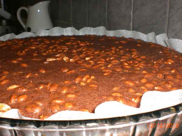 Ricetta Torta finto castagnaccio con orzo soffiato