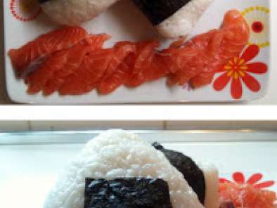 Ricetta Onigiri spicy salmon