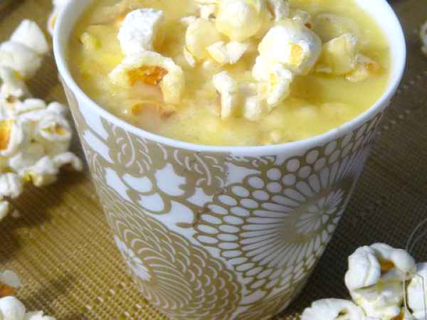 Ricetta Neve..... cioccolato bianco, vaniglia, cardamomo e popcorn al caramello