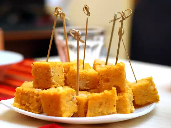 Ricetta La polenta si fa chic! finger food di polenta e ceci