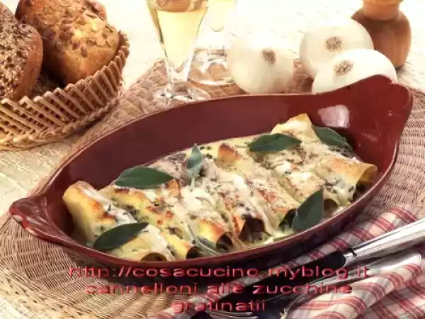 Ricetta Cannelloni alle zucchine gratinati - ricetta passo passo