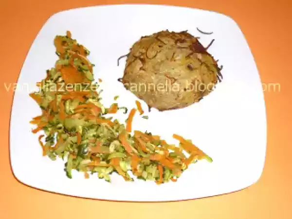 Ricetta Zuccotto di merluzzo in crosta di patate, con verdure a julienne