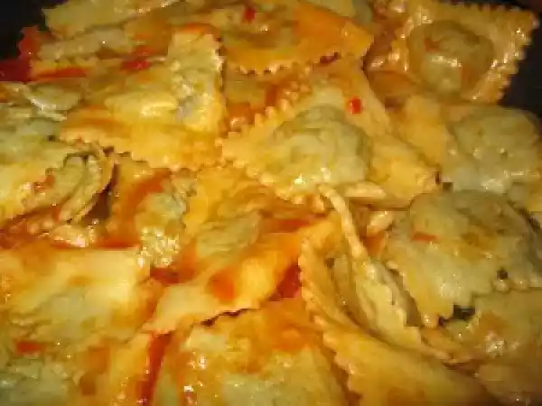 Ricetta Ravioli ripieni di spinaci e stracchino