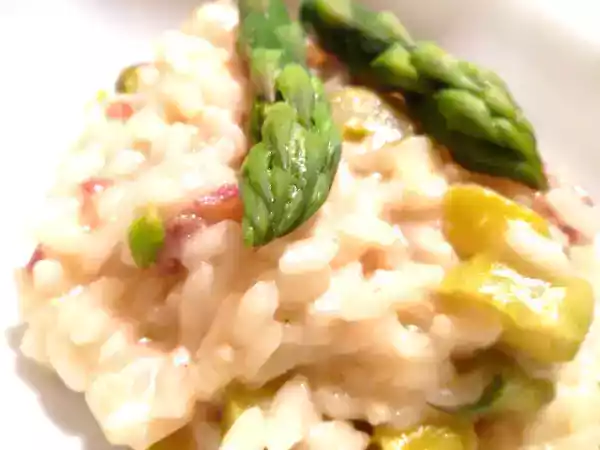 Ricetta Risotto con punte di asparagi e guanciale