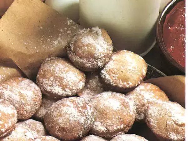 Ricetta Ravioli dolci di carnevale.