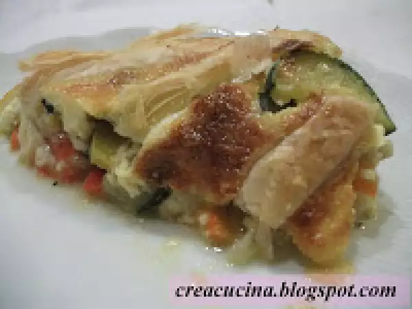 Ricetta Quiche alle zucchine, peperoni e scamorza