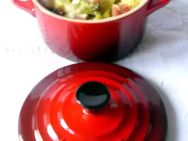 Ricetta Stufato di verza, cavolo con speck e provola in cocotte