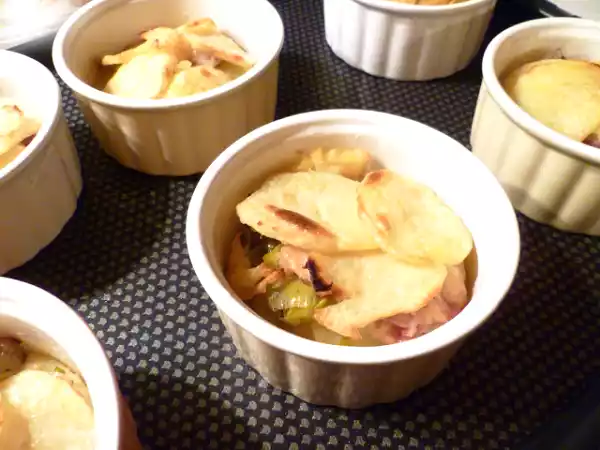 Ricetta Cocotte di patate, porri e pancetta