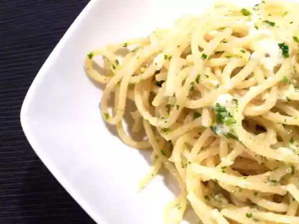Ricetta Spaghetti con caprino e limone