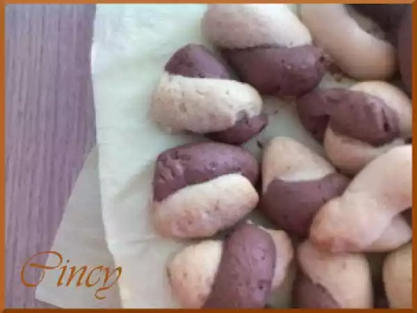 Ricetta Biscotti al latte e cacao