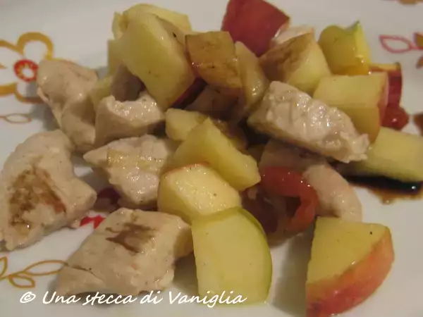 Ricetta Tacchino e mela rossa