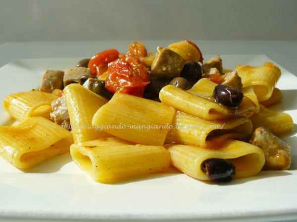 Ricetta Pasta con tonno fresco