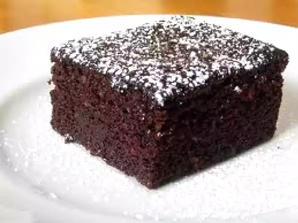Ricetta Torta al cioccolato per bambini intolleranti, al latte e uova