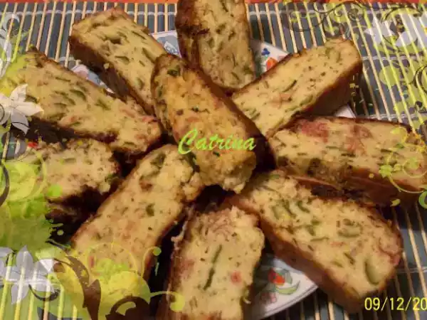 Ricetta Plumcake alle zucchine e speck