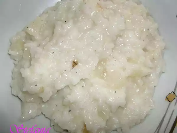 Ricetta Risotto cremoso alle pere e pecorino stracchinato