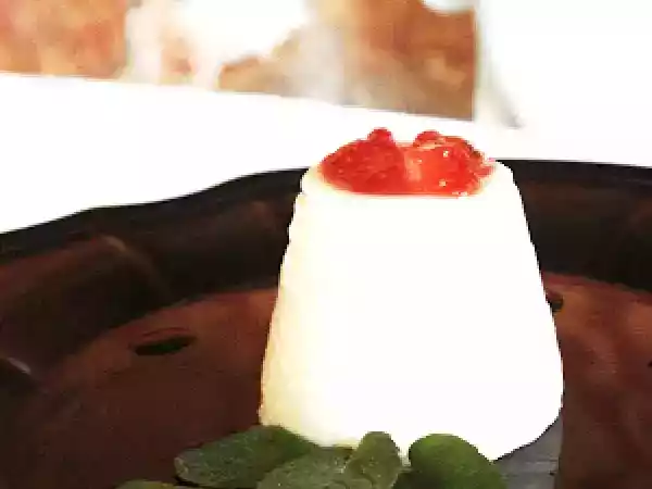 Ricetta Panna cotta allo yogurt greco e miele