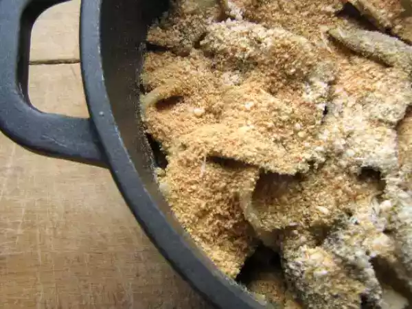 Ricetta Testaroli con carciofi e pangrattato