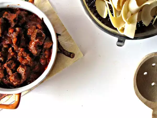 Ricetta Pappardelle al ragout di cinghiale
