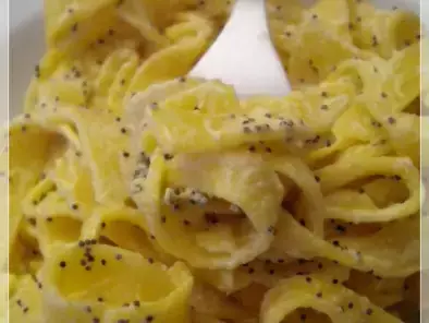 Ricetta Nidi di pasta in salsa allo zafferano