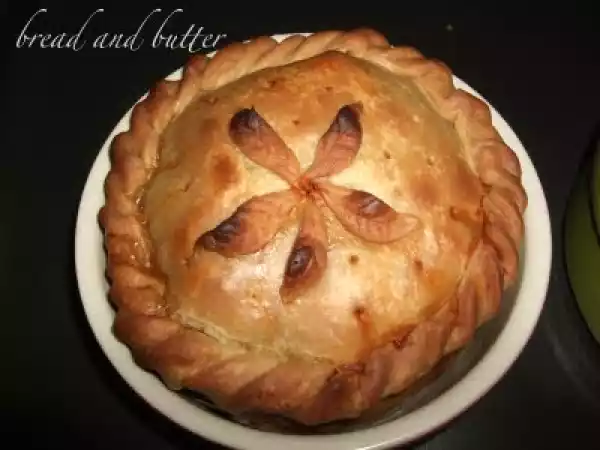 Ricetta Sa panada asseminese di agnello e piselli