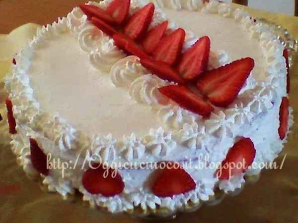 Ricetta Torta malakoff alle fragole.compleanno