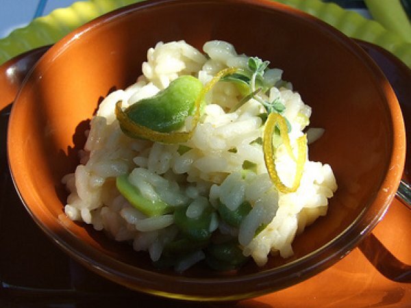 Risotto alle fave con limone caramellato