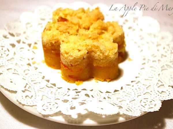 Ricetta Torta crumble alle albicocche