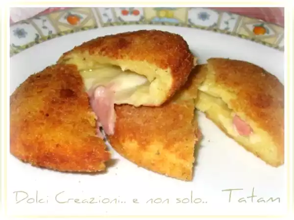 Ricetta Fagottini di patate ripieni