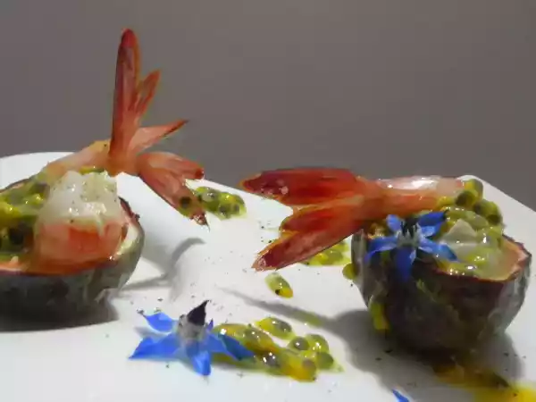 Ricetta Gamberi di sanremo marinati al frutto di passione e vodka