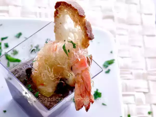 Ricetta Mazzancolle su crema di ceci viola