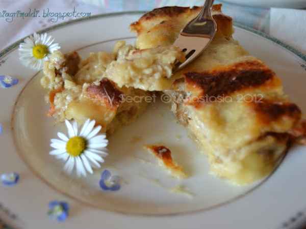 Ricetta Lasagnette di pane carasau al ragù bianco