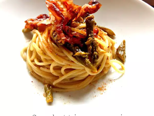 Ricetta Spaghetti con asparagi bottarga e pancetta croccante